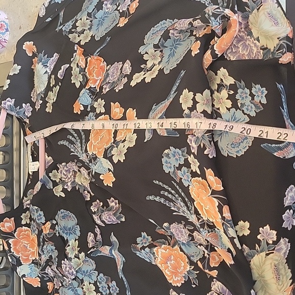 Johnny Was Silk Blouse - Picture 9 of 14